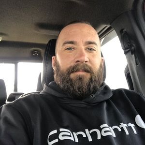 Meet your Posher, Travis